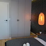 Last Floor - Center Close To Old Town *