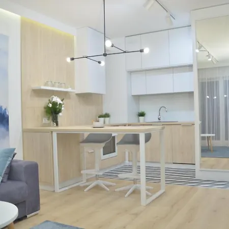 Last Floor - Center Close To Old Town Apartmán *