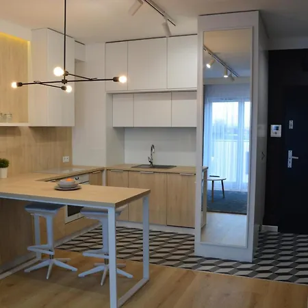 Last Floor - Center Close To Old Town